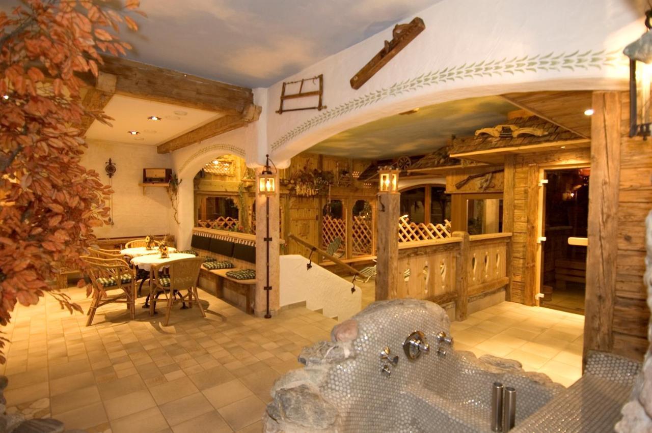 Alpenhof Schwaiger - Hotel Garni Mühlbach am Hochkönig Exteriör bild